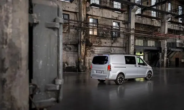 Mercedes-Benz Vito (W447, facelift 2023) Crew Van Long-2