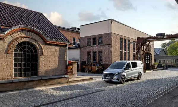 Mercedes-Benz Vito (W447, facelift 2023) Crew Van Long-5