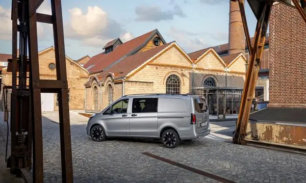 Mercedes-Benz Vito (W447, facelift 2023) Crew Van Long-6