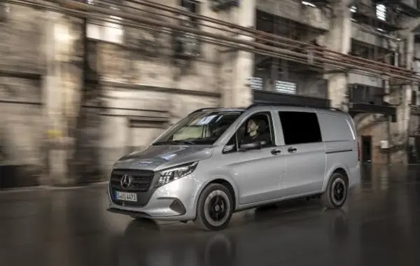 Mercedes-Benz Vito (W447, facelift 2023) Crew Van Long