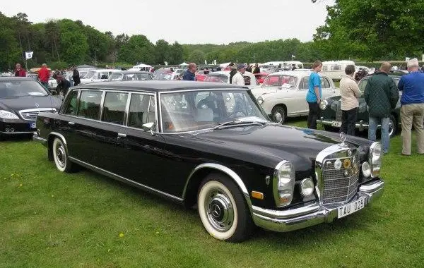 Mercedes-Benz W100 Pullman