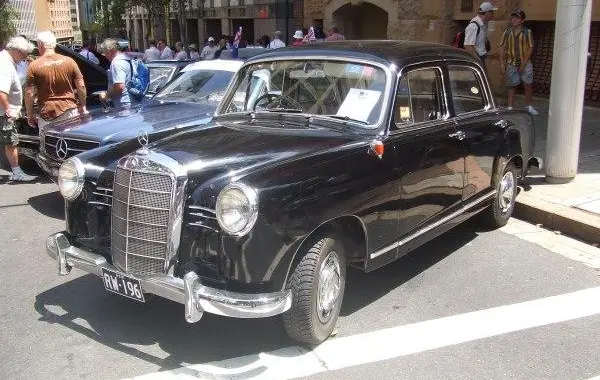 Mercedes-Benz W121 Sedan