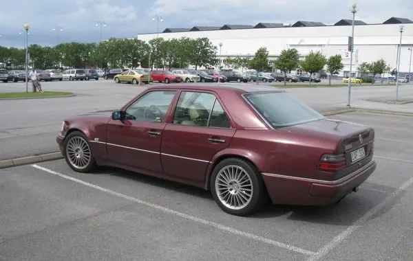 Mercedes-Benz W124 (facelift 1989)-2