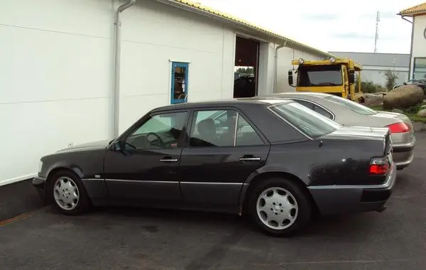 Mercedes-Benz W124 (facelift 1989)-8