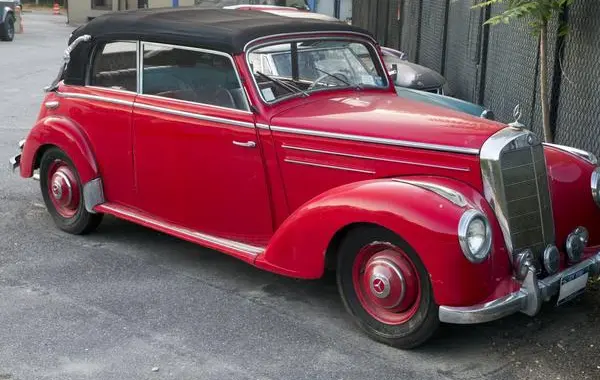 Mercedes-Benz W187 Cabriolet B-2