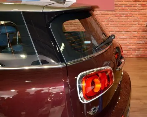 Mini Clubman (F54)-4