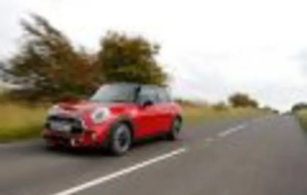 Mini Hatch (F55) 5-door-8