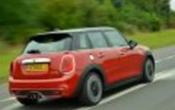 Mini Hatch (F55) 5-door-0
