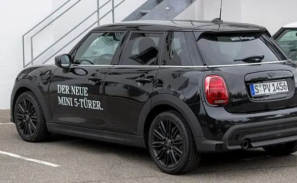 Mini Hatch (F55, facelift 2018) 5-door-0