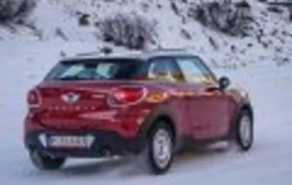 Mini Paceman (R61)-1