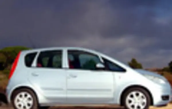 Mitsubishi Colt VI (Z30)-7
