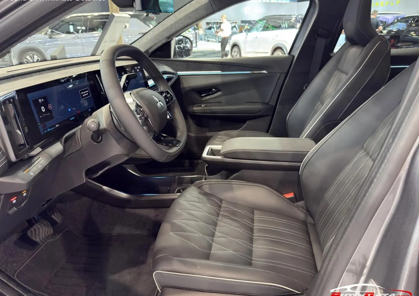 Mitsubishi Eclipse Cross II-1