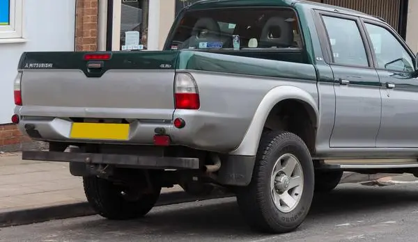 Mitsubishi L200 III Double Cab-0