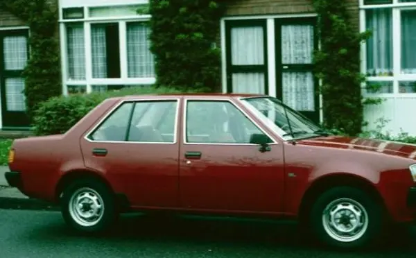 Mitsubishi Lancer Fiore II