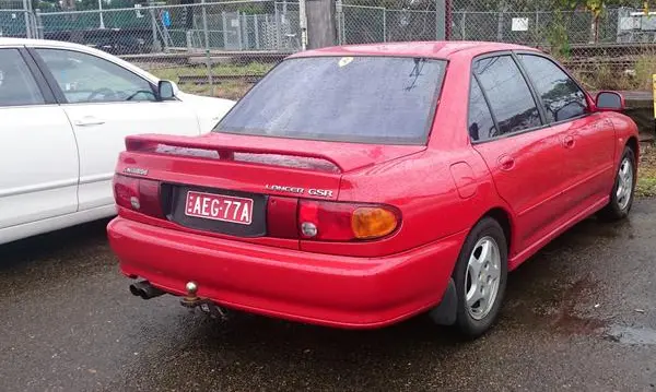 Mitsubishi Lancer V-1