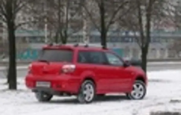 Mitsubishi Outlander I-8