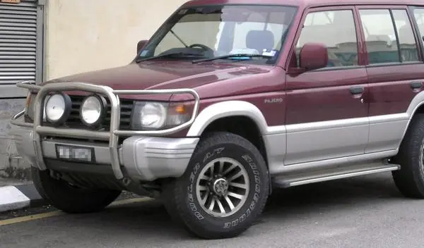 Mitsubishi Pajero II (V2_W,V4_W)-2