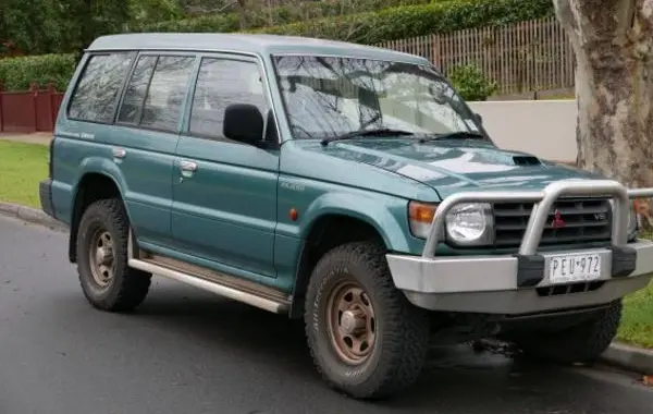 Mitsubishi Pajero II (V2_W,V4_W)