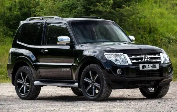 Mitsubishi Shogun IV (3-door, facelift 2011)