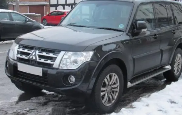 Mitsubishi Shogun IV (5-door, facelift 2011)