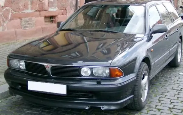 Mitsubishi Sigma Station Wagon (F07W)