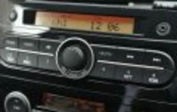 Mitsubishi Space Star (2012)-4