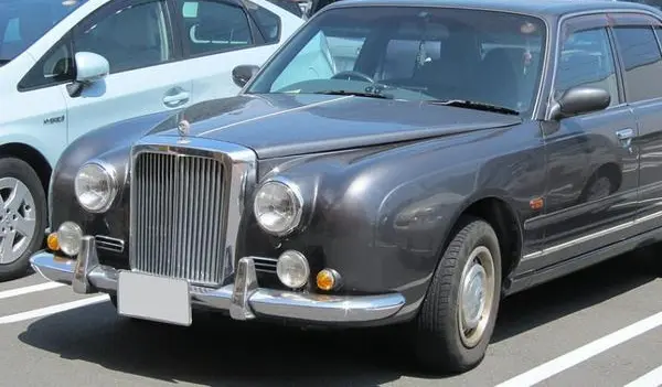 Mitsuoka Galue I