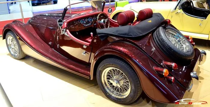 Morgan Plus 4 (2005)-0