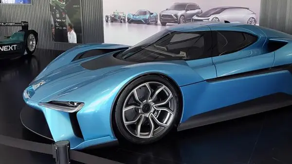 NIO EP9-6