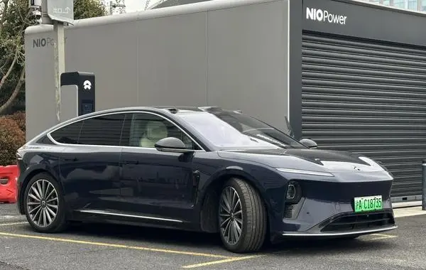 NIO ET9-2