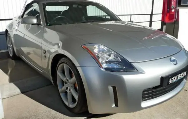 Nissan 350Z Roadster (Z33)