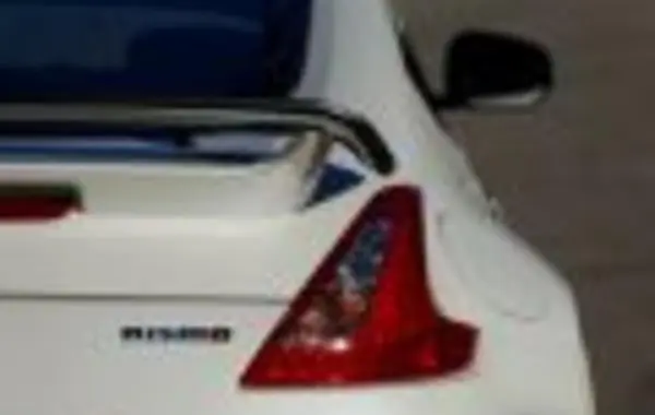 Nissan 370Z Coupe (facelift 2012)-1