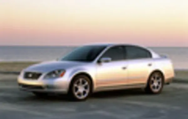 Nissan Altima III-3