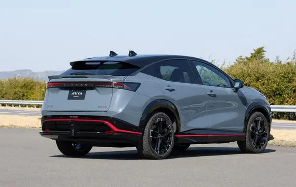 Nissan Ariya-5