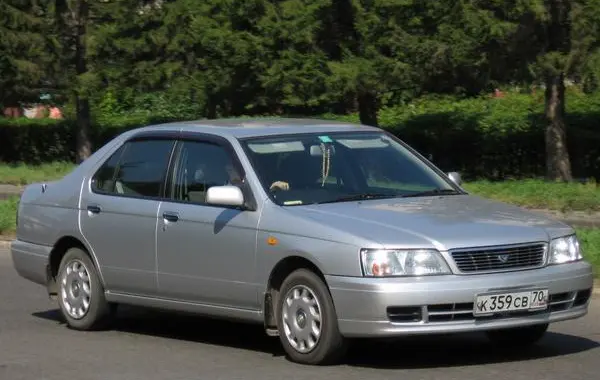 Nissan Bluebird (U14)