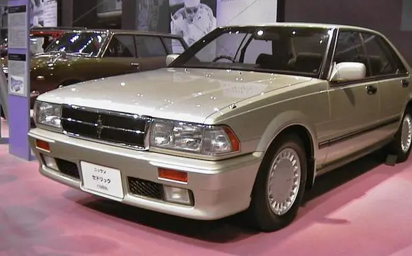 Nissan Cedric (Y31)