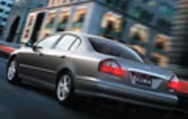 Nissan Cima (F50)-1