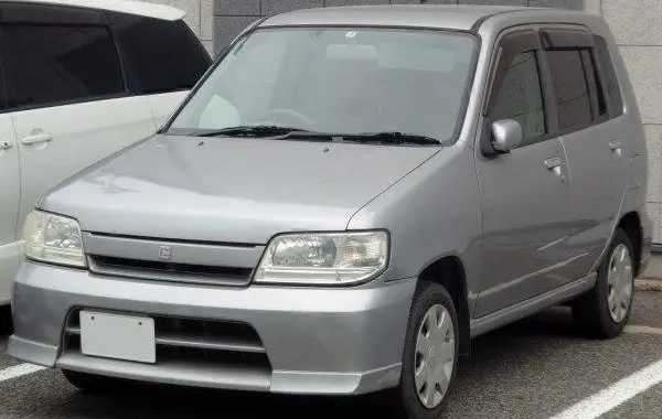Nissan Cube (Z10)