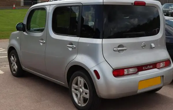 Nissan Cube (Z12)-0