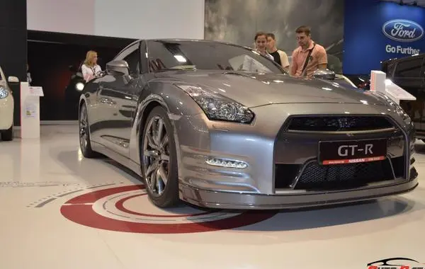 Nissan GT-R (R35, facelift 2010)-5