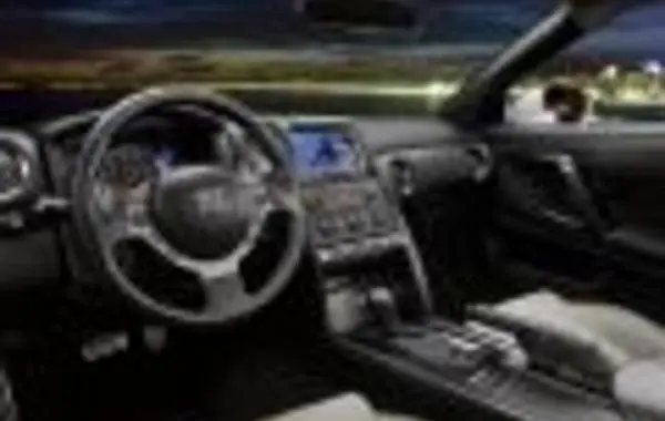 Nissan GT-R (R35, facelift 2010)-8