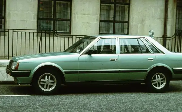 Nissan Laurel (JC31)