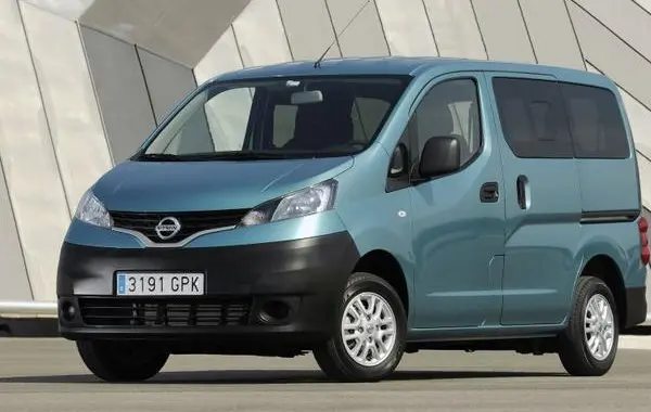 Nissan NV200 Combi