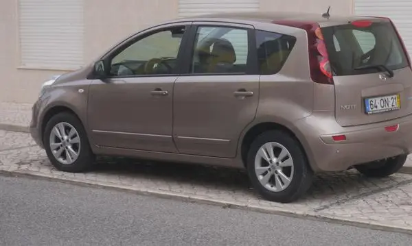 Nissan Note I (E11, facelift 2010)-2