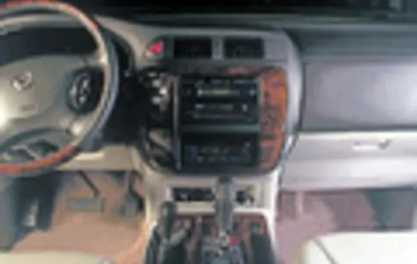 Nissan Patrol V 5-door (Y61)-3
