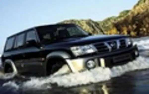 Nissan Patrol V 5-door (Y61)-4