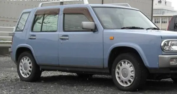 Nissan Rasheen