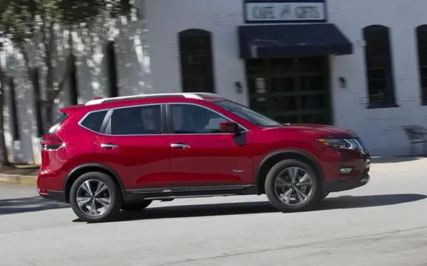 Nissan Rogue II (T32, facelift 2017)-3