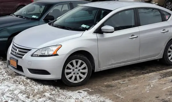 Nissan Sentra VII (B17)-3