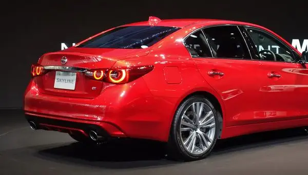 Nissan Skyline XIII (HV37, facelift 2017)-0